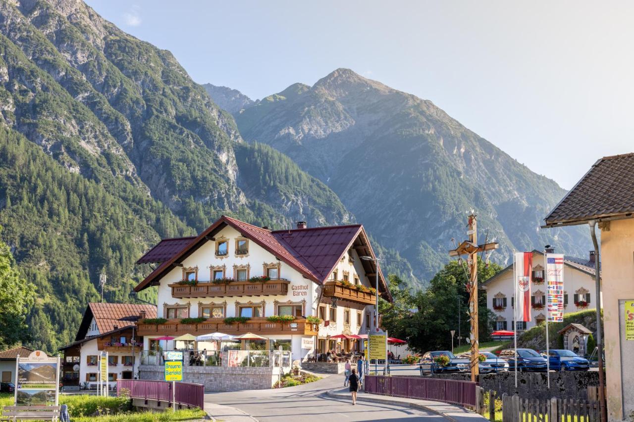 Отель Gasthof Baren Хольцгау Экстерьер фото